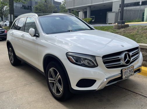 Photo 1 of 16 of 2019 Mercedes-Benz GLC 300 Base 4MATIC